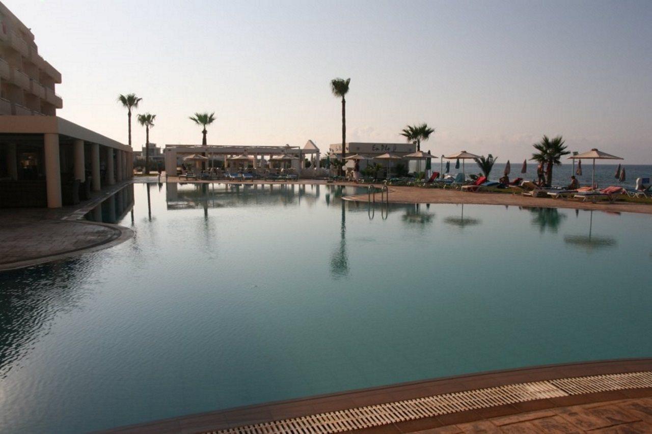 Piere - Anne Beach Hotel Ayía Nápa Extérieur photo