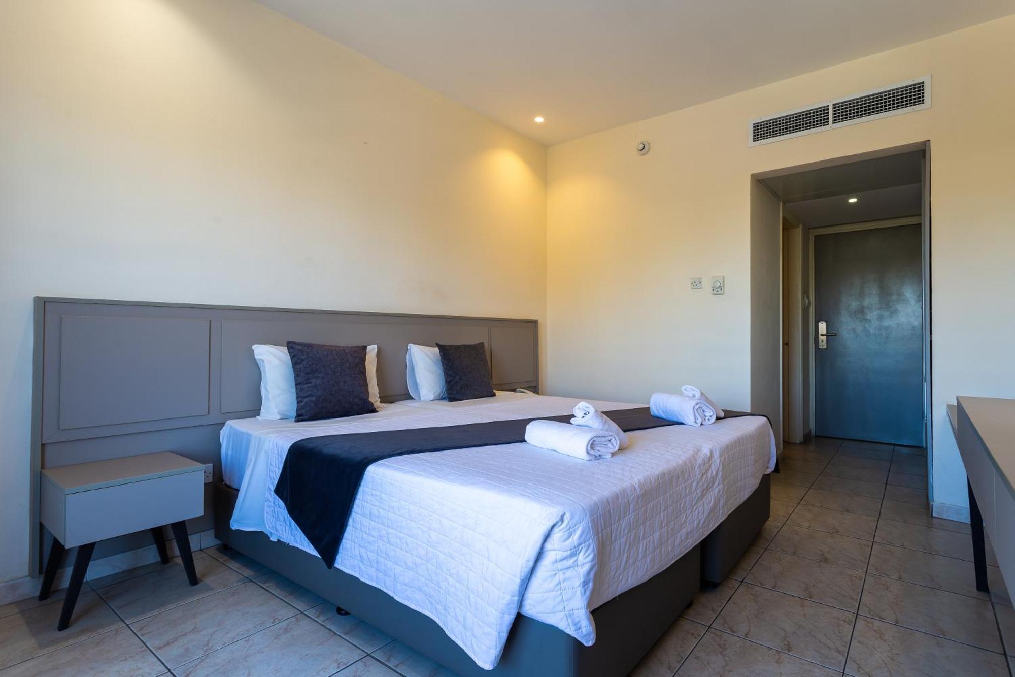 Piere - Anne Beach Hotel Ayía Nápa Extérieur photo
